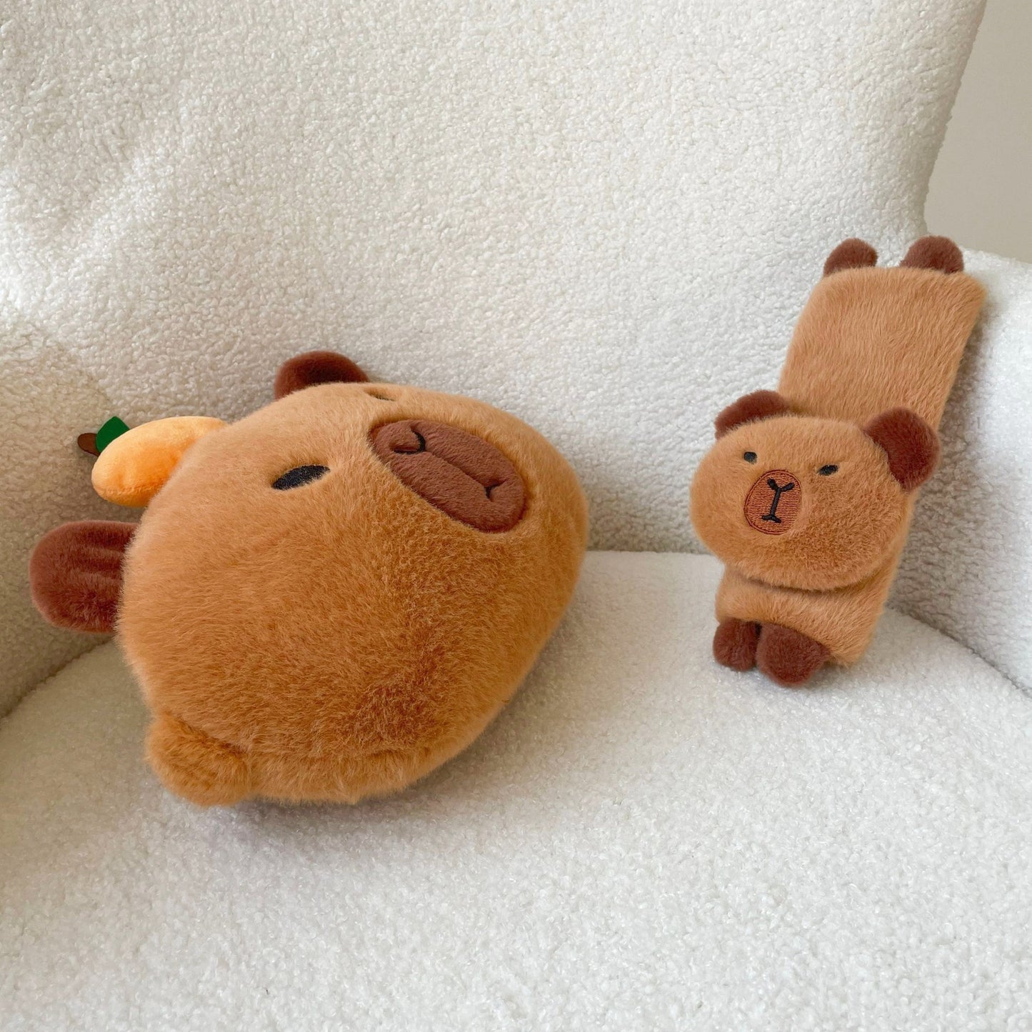 Capybara Car Pillow Khaki Cute Neck Pillow Car Car Pillow Automotive Headrest Shoulder Cover Car Supplies