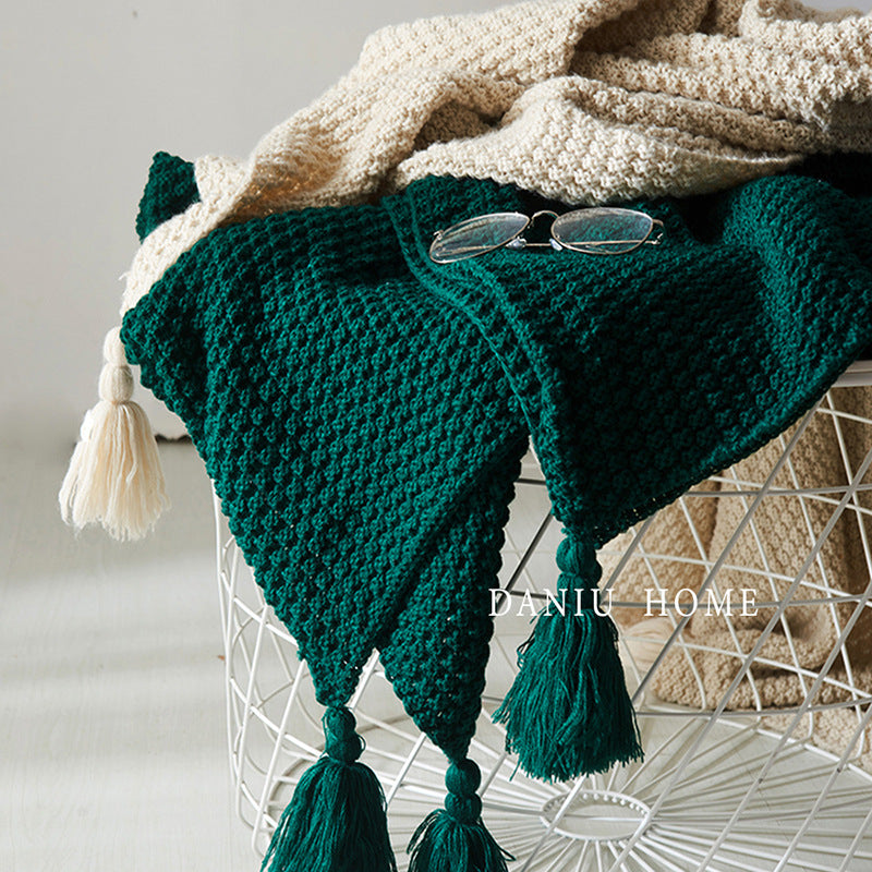 Nordic Tassel Knitted Woolen Yarn Ball Cover Blanket